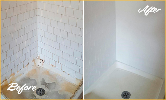 Before and After Picture of a Hardeeville Shower Tile and Grout Cleaned to Remove Soap Scum